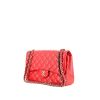 Chanel  Timeless Jumbo handbag  in red quilted grained leather - 00pp thumbnail