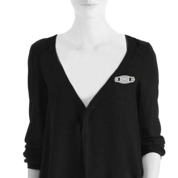 Vintage   1930's brooch-pendant in platinium and diamonds - Detail D1