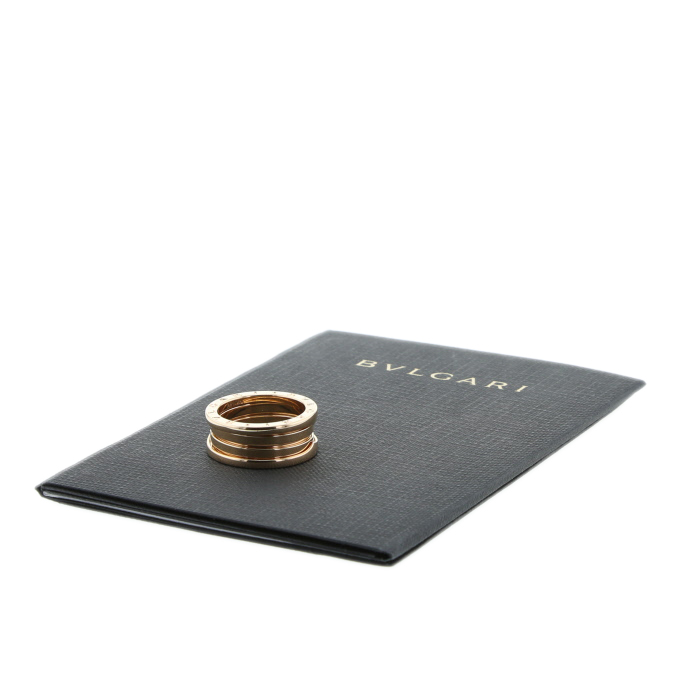 Anello Bulgari B.Zero1 modello medio in oro rosa - Detail D2