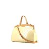 Bolso de mano Louis Vuitton Brea en charol color crema y cuero natural - 00pp thumbnail
