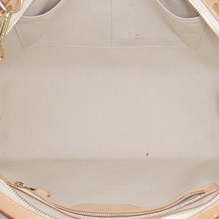 Borsa Louis Vuitton Brea in pelle verniciata color crema e pelle naturale - Detail D3