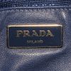 Borsa a tracolla Prada Gaufre in tela trapuntata blu reale e pelle blu reale - Detail D3 thumbnail