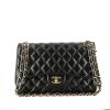 Chanel  Timeless Jumbo shoulder bag  in black quilted leather - 360 thumbnail