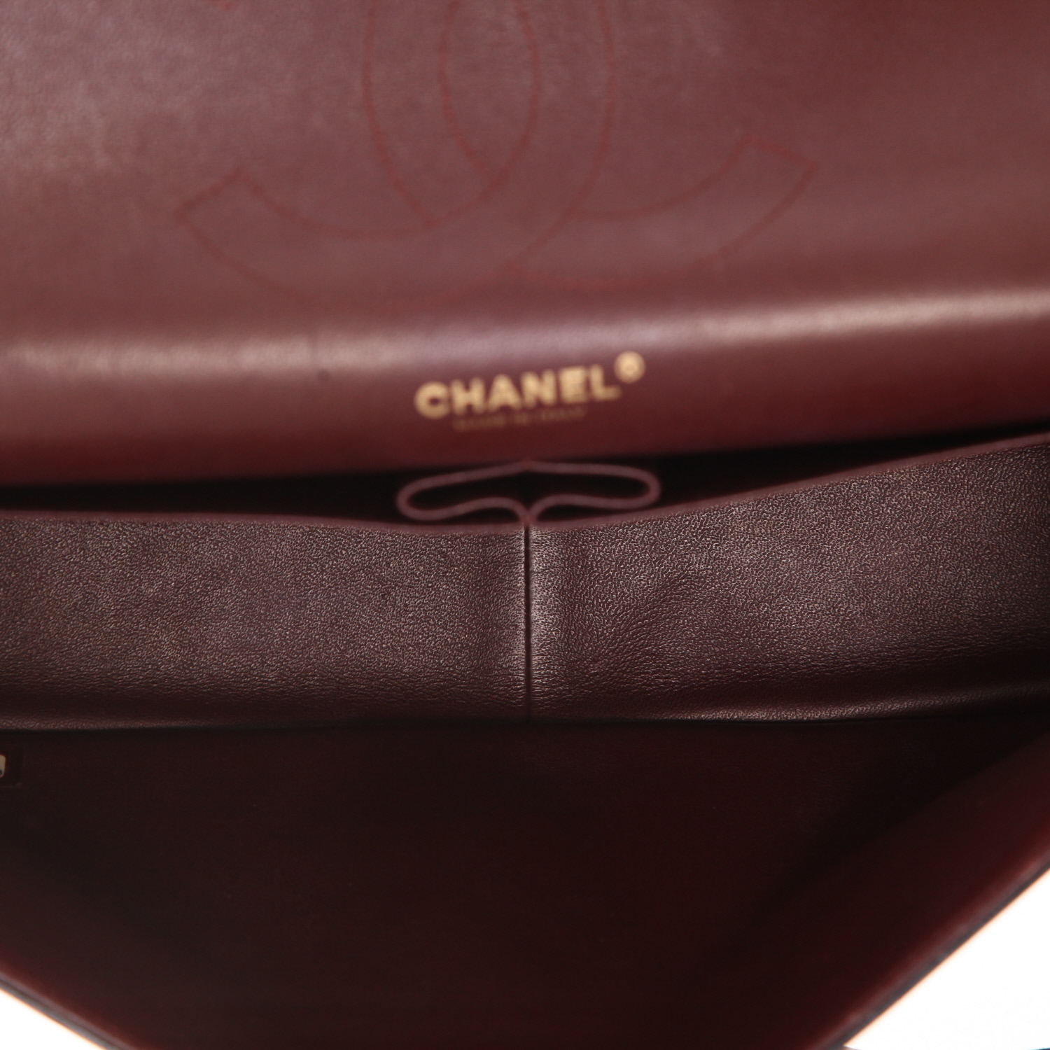 Bolso bandolera Chanel  Timeless Jumbo en cuero acolchado negro - Detail D3
