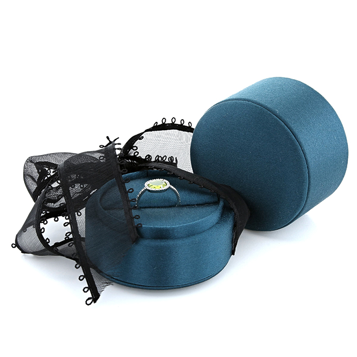 Anello Pomellato Colpo Di Fulmine in oro bianco, peridoto e diamanti - Detail D2