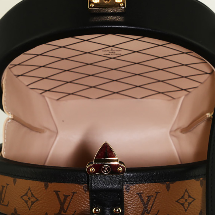 Borsa Louis Vuitton  Petite boîte chapeau in tela monogram marrone e pelle nera - Detail D3