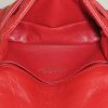 Pochette-ceinture Chanel  en cuir matelassé rouge - Detail D3 thumbnail