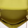 Hermès  Kelly 25 cm handbag  in yellow Lime epsom leather - Detail D3 thumbnail