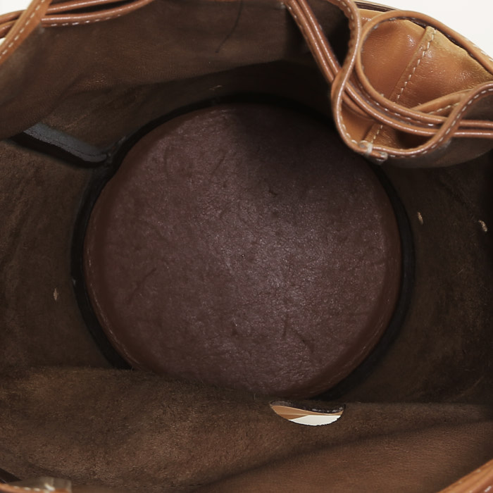 Borsa a tracolla Hermès Mangeoire in pelle box gold - Detail D2