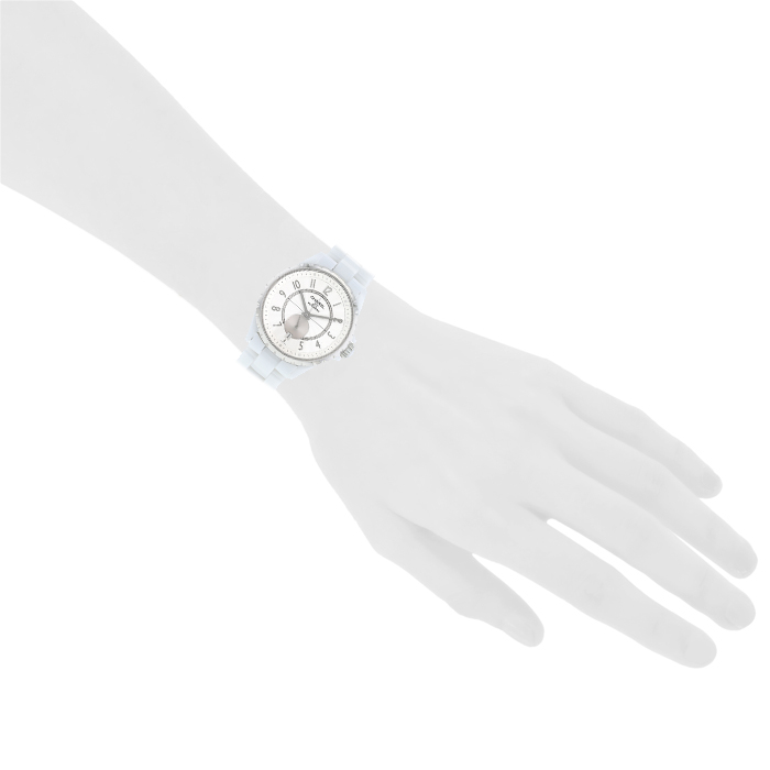Chanel J12  in ceramic white Ref: Chanel - H3837  Circa 2010 - Detail D1