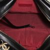 Bolso bandolera Chanel Gabrielle  en cuero acolchado negro - Detail D3 thumbnail