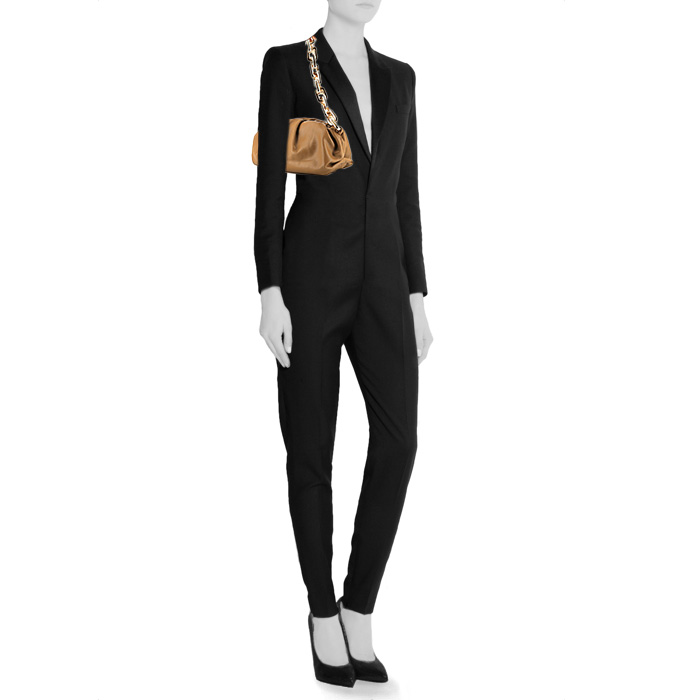 Sac à main Bottega Veneta  Pouch en cuir marron - Detail D1