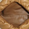 Bottega Veneta  Pouch handbag  in brown leather - Detail D2 thumbnail