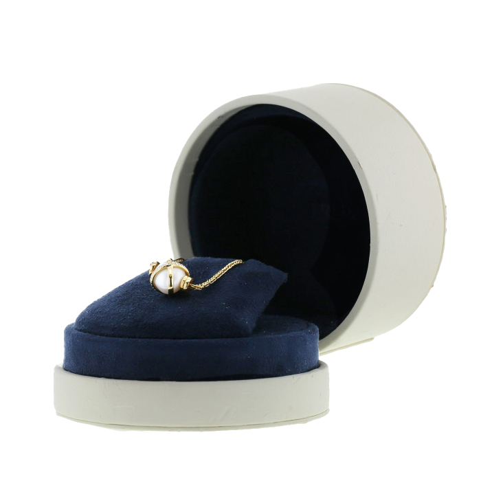 Collar Fred Baie des Anges de oro amarillo, perla y diamantes - Detail D2