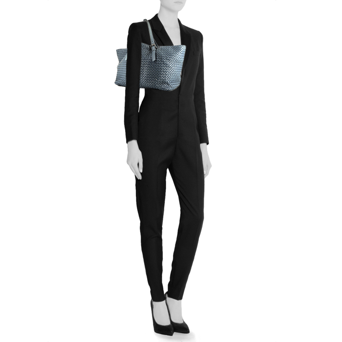 Borsa Bottega Veneta Cabat in pelle intrecciata blu - Detail D1