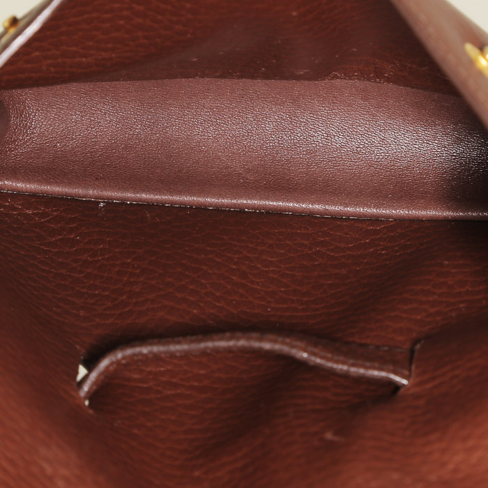 Bolsito-cinturón Hermès  Fanny Pack en cuero togo marrón - Detail D2