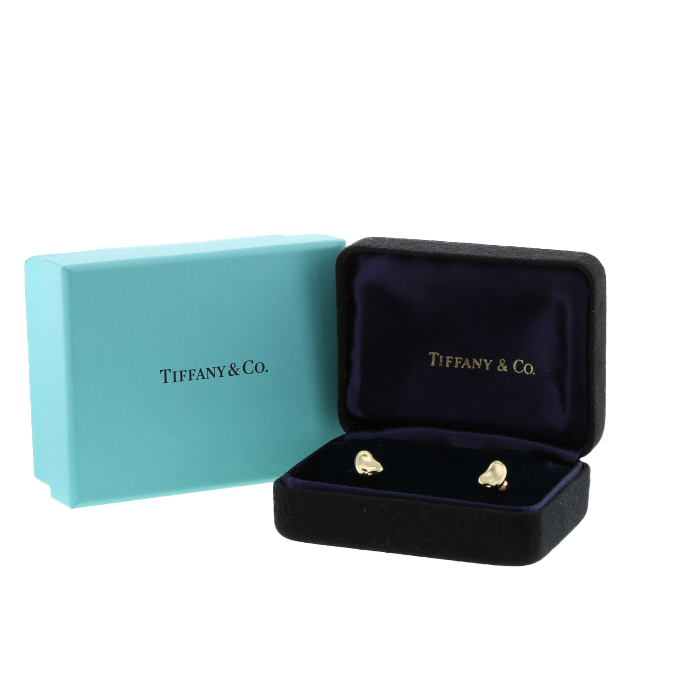 Tiffany & Co Full Heart earrings in yellow gold - Detail D2