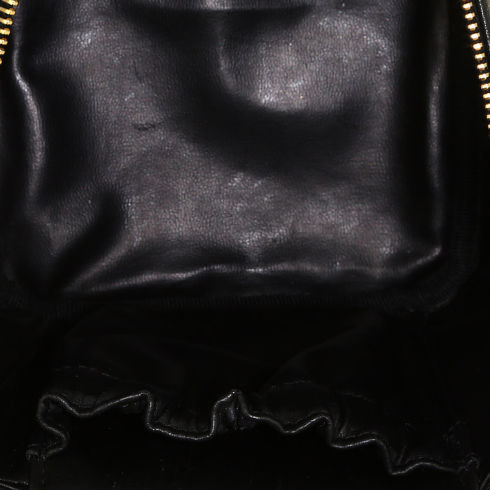 Chanel Vanity en cuero negro - Detail D2