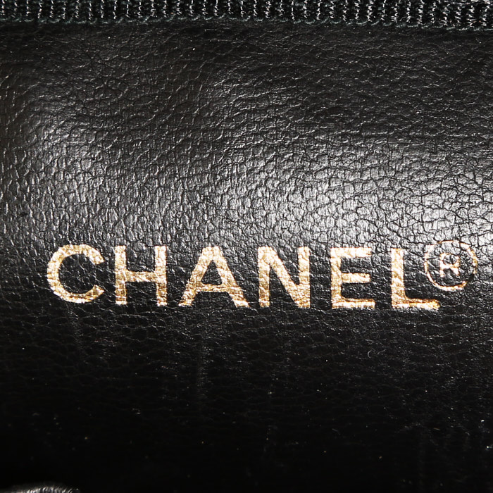 Chanel Vanity case  in black leather - Detail D3