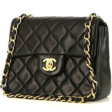 Chanel  Timeless Mini shoulder bag  in black quilted leather