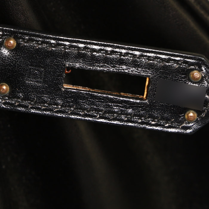 Hermès  Kelly 32 cm handbag  in black box leather - Detail D5