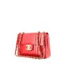Chanel  Timeless Jumbo shoulder bag  in red quilted leather - 00pp thumbnail