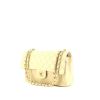 Bolso de mano Chanel  Timeless Classic en cuero acolchado beige - 00pp thumbnail