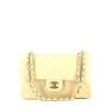 Bolso de mano Chanel  Timeless Classic en cuero acolchado beige - 360 thumbnail