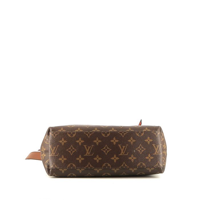 Sac bandoulière Louis Vuitton  Tuileries en toile monogram marron et cuir marron - Detail D5