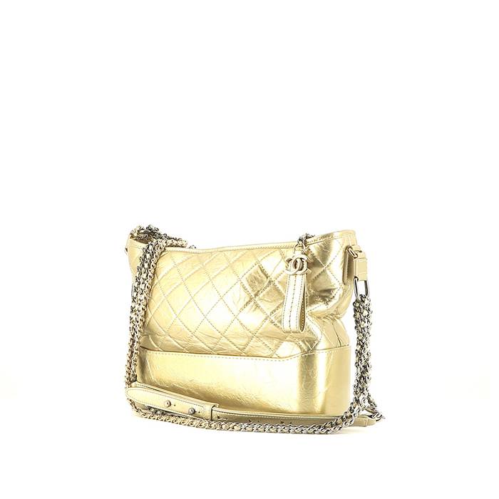 Chanel  Gabrielle  medium model  shoulder bag  in gold quilted leather - 00pp
