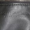 Bottega Veneta  Padded Cassette shoulder bag  in black intrecciato leather - Detail D3 thumbnail