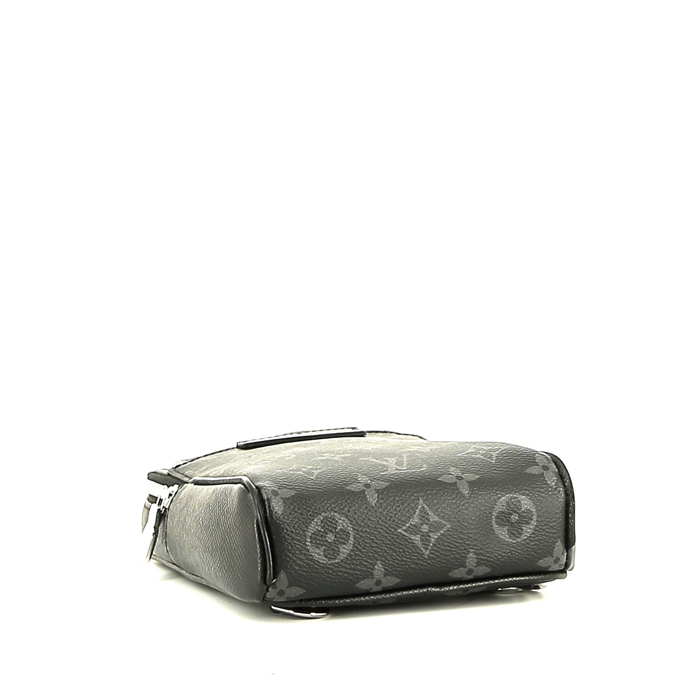 Sac bandoulière Louis Vuitton  Sling en toile monogram noire et cuir noir - Detail D4
