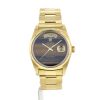 Reloj Rolex Day-Date y oro amarillo Ref: 18038  Circa 1978 - 360 thumbnail