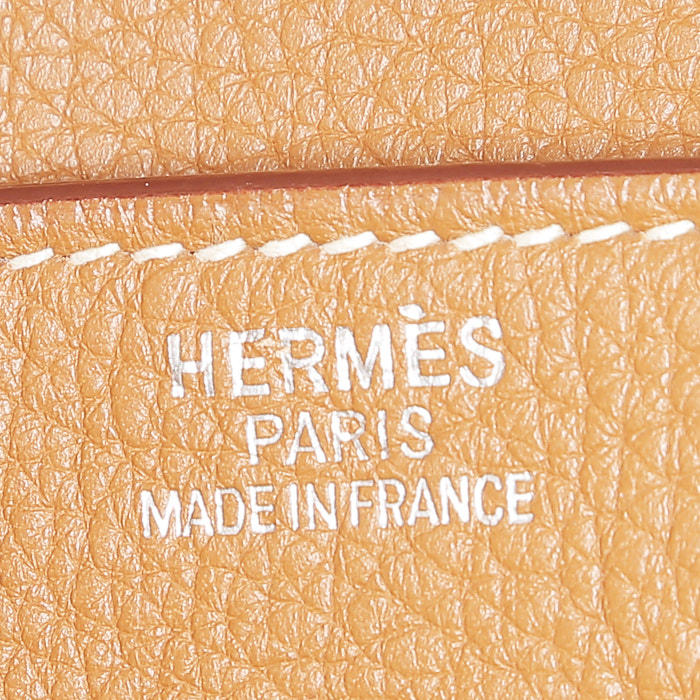Hermès  Birkin 40 cm handbag  in gold togo leather - Detail D3
