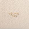 Bolso de mano Celine Belt en cuero granulado beige - Detail D4 thumbnail