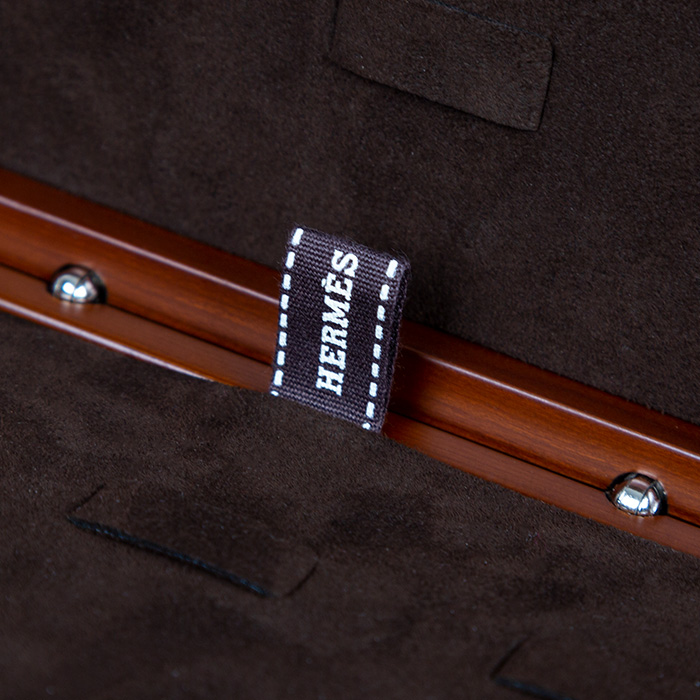 Hermès, Grande boîte à bijoux, en bois de palissandre, cuir et cuir velours chocolat, signée, des années 2020 - Detail D3