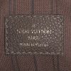Louis Vuitton  Lumineuse shopping bag  in taupe empreinte monogram leather - Detail D4 thumbnail