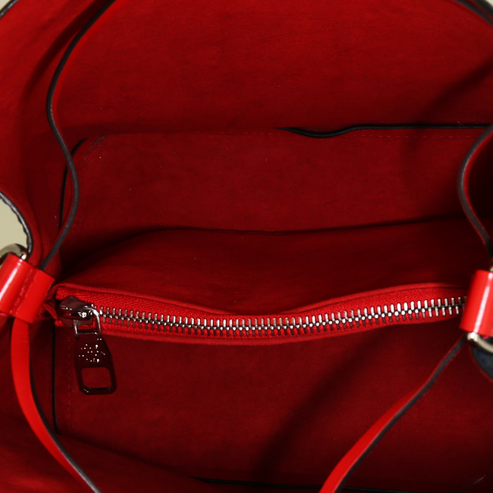 Borsa a tracolla Louis Vuitton NéoNoé in pelle Epi blu indaco e pelle rossa - Detail D3