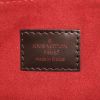 Bolso de mano Louis Vuitton Evora en lona a cuadros ébano y cuero marrón - Detail D4 thumbnail