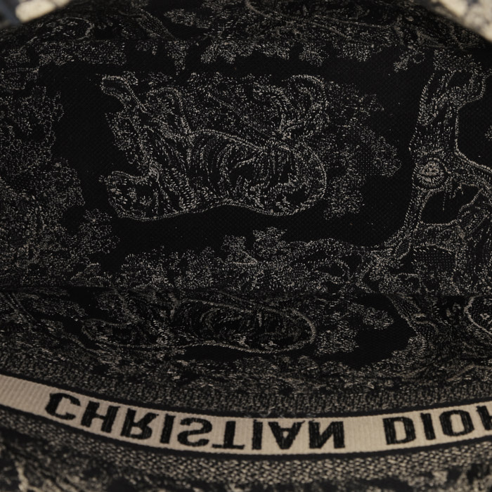 Dior  Book Tote large model  shopping bag  in navy blue and white canvas - Detail D3