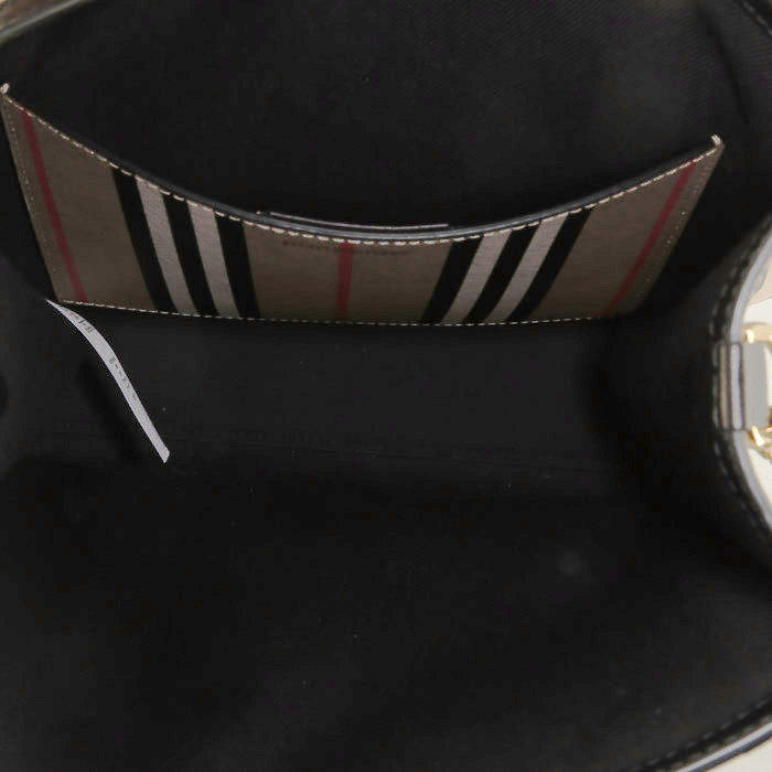 Burberry   shopping bag  in beige, red, black and white leather - Detail D3