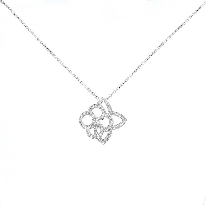 Louis Vuitton Necklace in White Gold and Diamonds