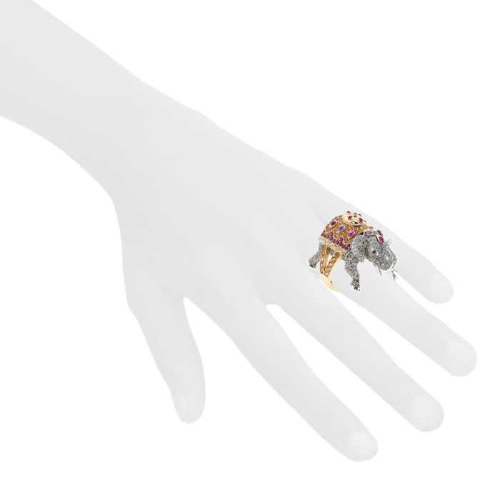 Bague Boucheron Hathi l'éléphant en or blanc or rose, diamants et saphirs - Detail D1