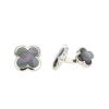 Van Cleef & Arpels Alhambra pair of cufflinks in white gold and mother of pearl - 00pp thumbnail