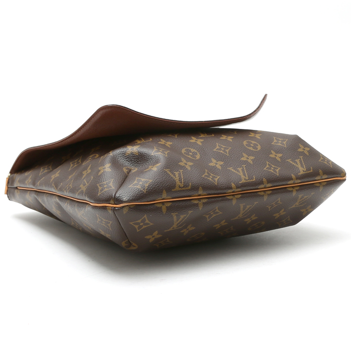 Bolso bandolera Louis Vuitton  Musette Salsa en lona Monogram marrón y cuero natural - Detail D4