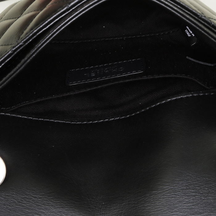 Chanel Pochette ceinture clutch-belt  in black quilted leather - Detail D2