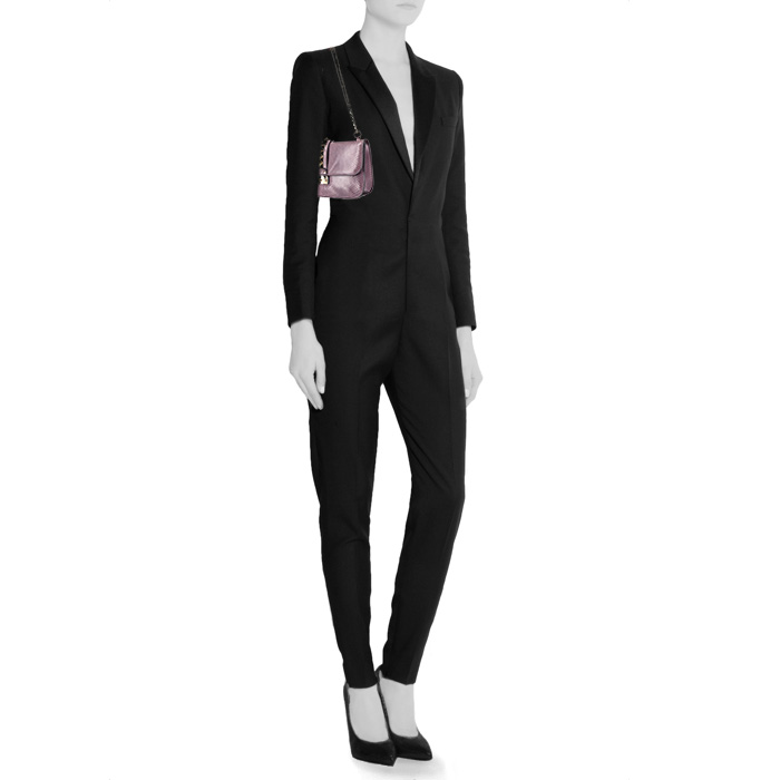 Sac bandoulière Valentino Garavani  Rockstud en python mauve - Detail D1