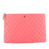 Chanel Pochette pouch in pink quilted leather - 360 thumbnail