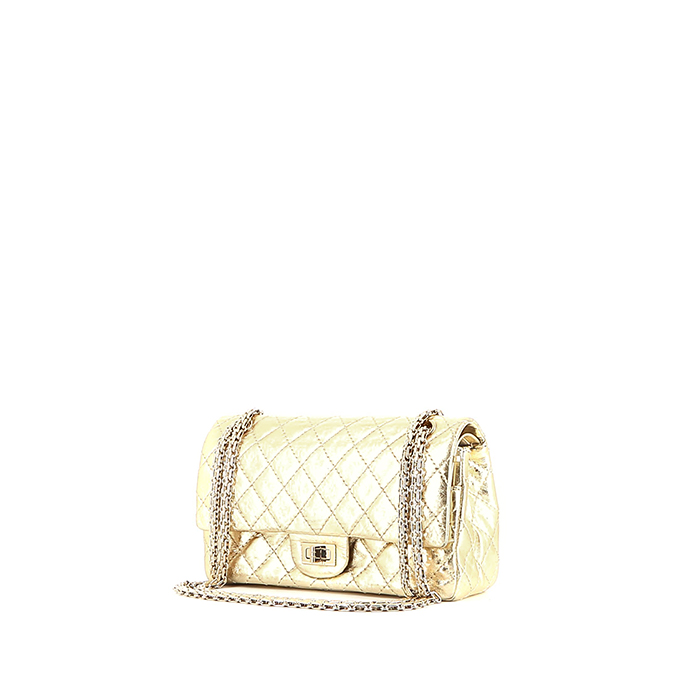 Chanel  Chanel 2.55 handbag  in gold quilted leather - 00pp