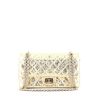 Chanel  Chanel 2.55 handbag  in gold quilted leather - 360 thumbnail